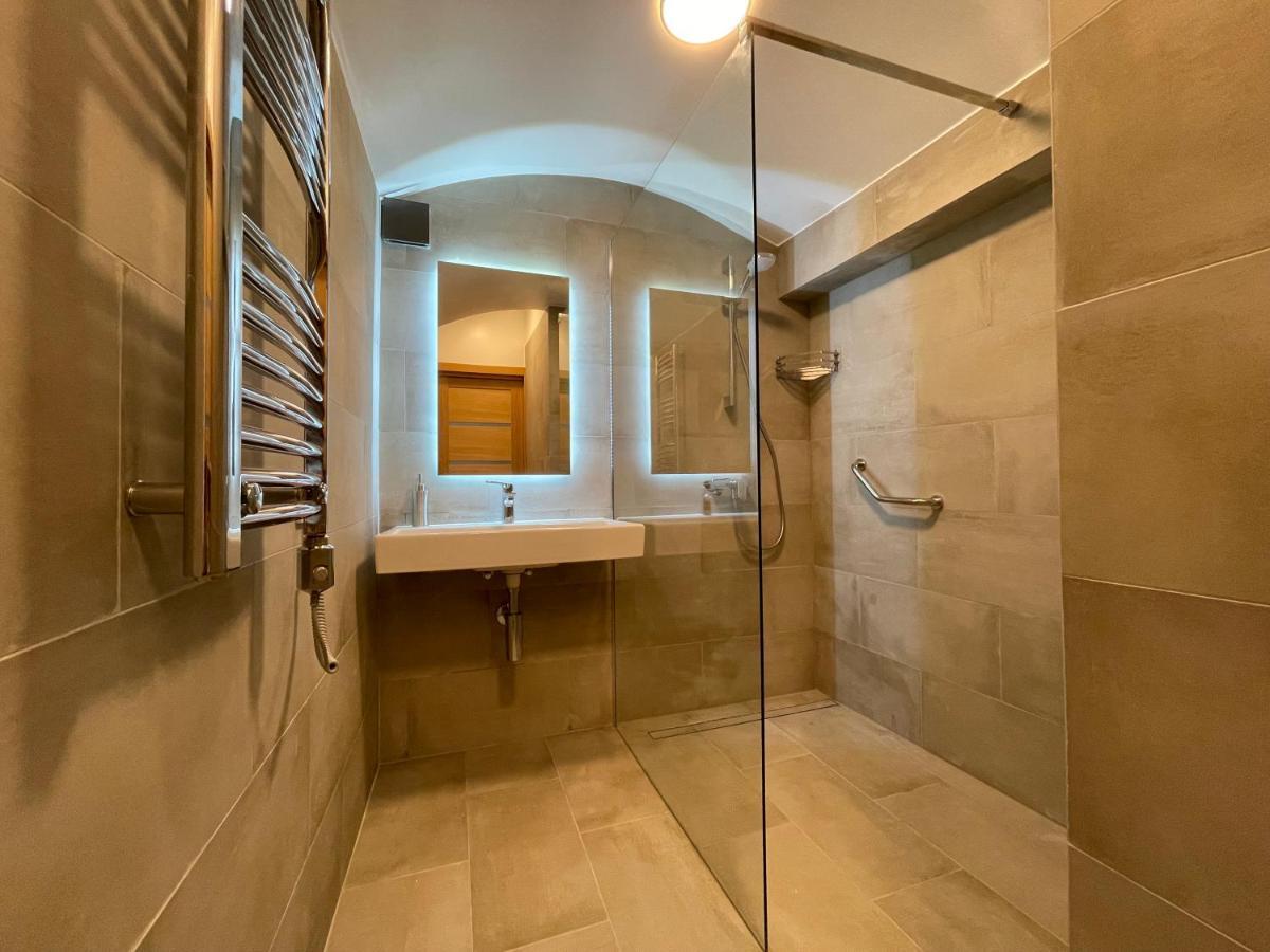 Modern Guest House In City Center I Room 3 VNO Buitenkant foto